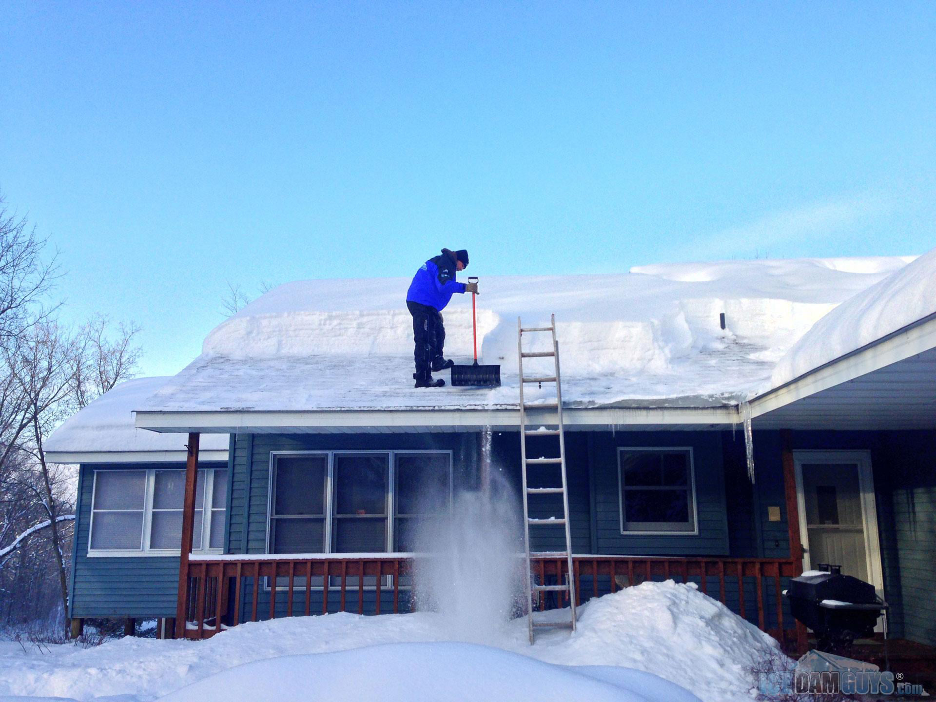 Roofing Contractor for Ice Removal in Massachusetts
